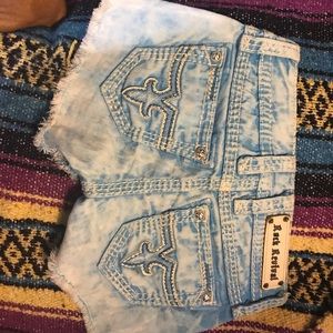 Brand New Rock Revival shorts! Never worn! Size:24